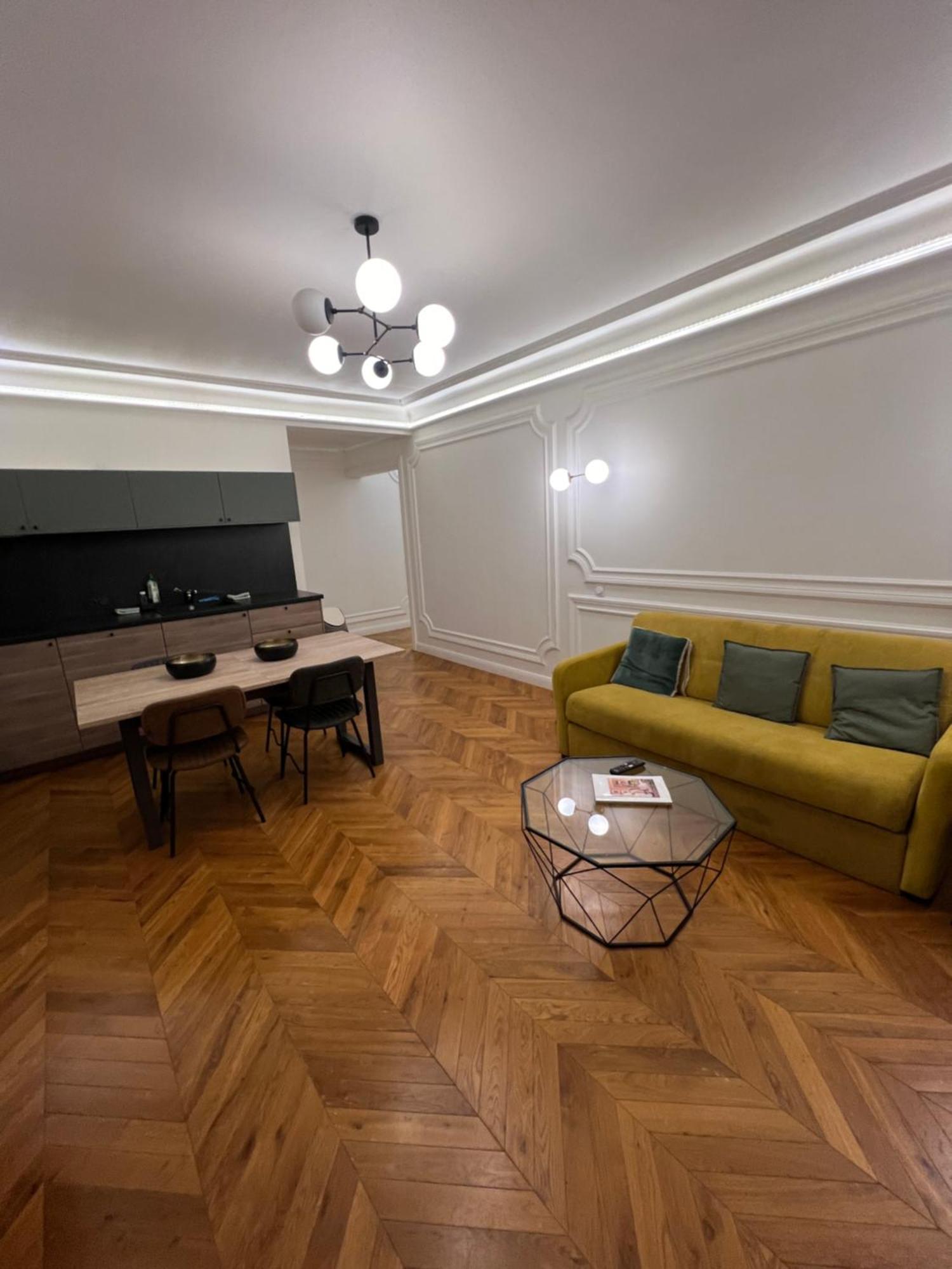 Private Apartments - Champs-Elysees Paris Eksteriør bilde