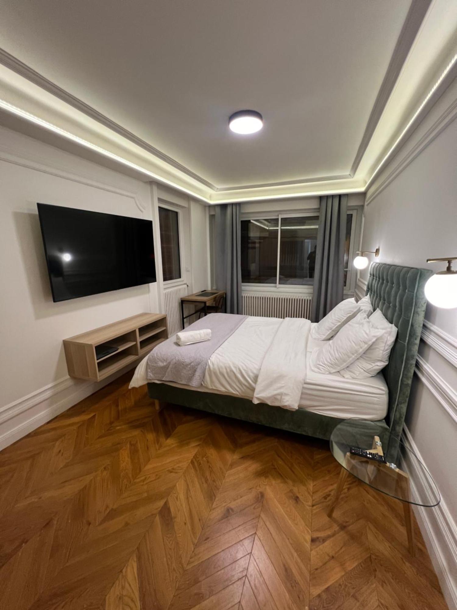 Private Apartments - Champs-Elysees Paris Eksteriør bilde